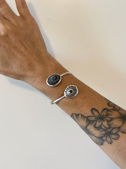 Black & White Opihi wrap cuff