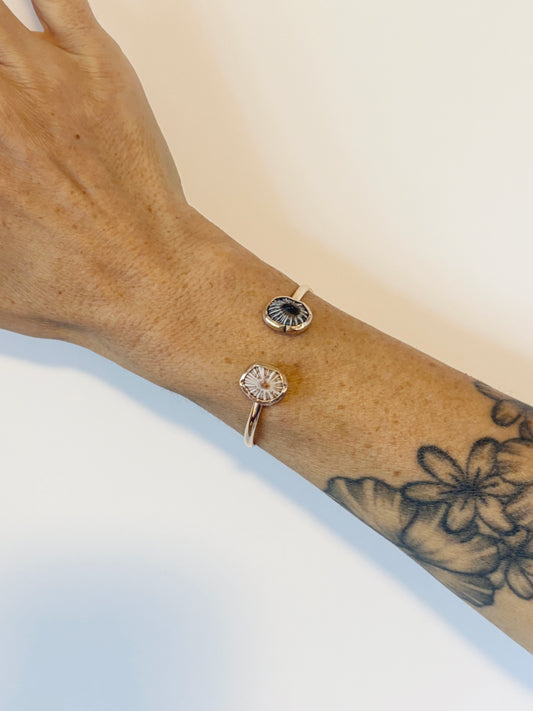 The Opihi'Awa Kiss cuff